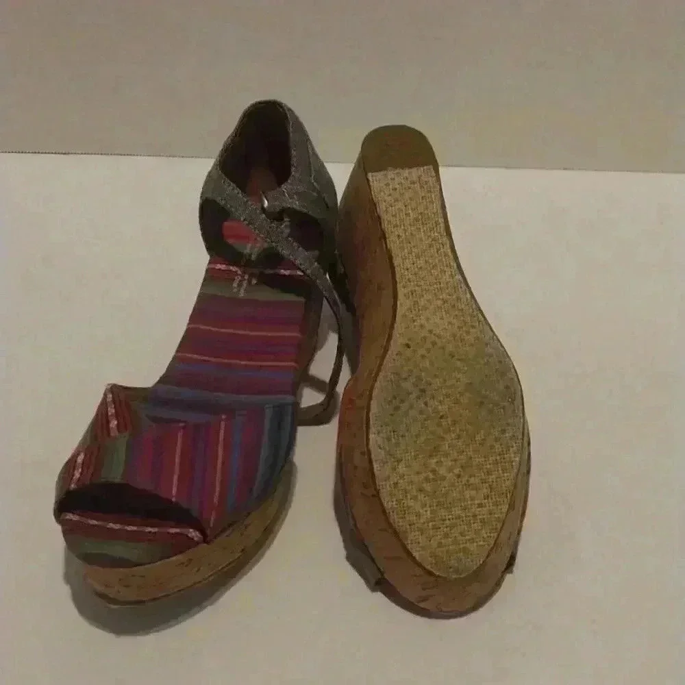 Toms Women Multicolor Wedge Sandals